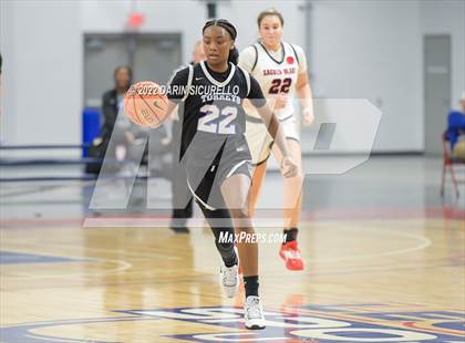 Thumbnail 1 in Sacred Heart vs. La Jolla Country Day (NIKE Tournament of Champions) photogallery.