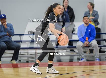 Thumbnail 1 in Sacred Heart vs. La Jolla Country Day (NIKE Tournament of Champions) photogallery.