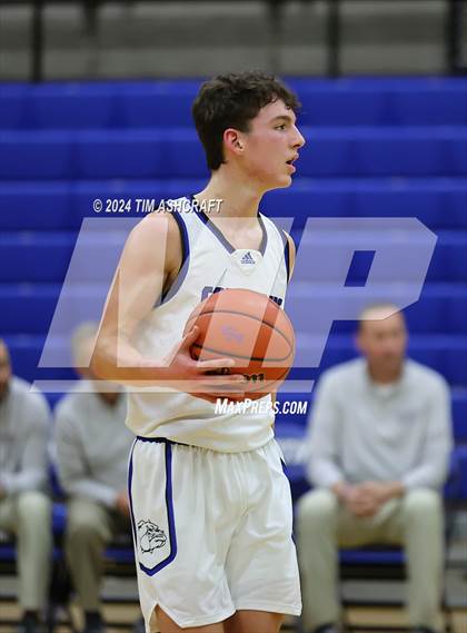 Thumbnail 1 in Center Grove @ Columbus North photogallery.
