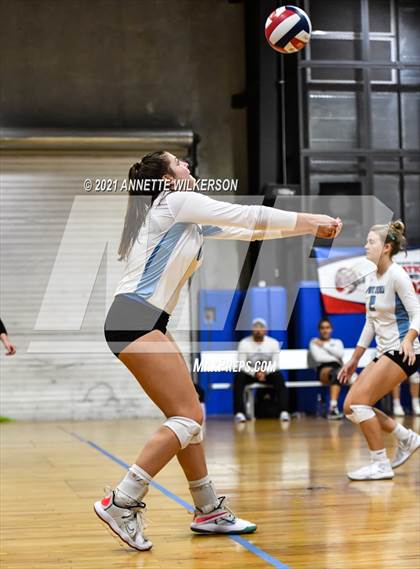 Thumbnail 2 in Ponte Vedra vs. St. Pius X Catholic (Nike Tournament of Champions) photogallery.
