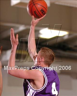 Thumbnail 1 in Sacramento vs. Foothill (Section Playoffs) photogallery.