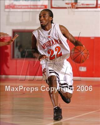 Thumbnail 3 in Sacramento vs. Foothill (Section Playoffs) photogallery.