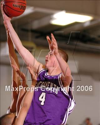 Thumbnail 3 in Sacramento vs. Foothill (Section Playoffs) photogallery.