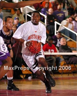 Thumbnail 3 in Sacramento vs. Foothill (Section Playoffs) photogallery.