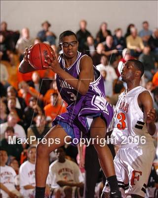 Thumbnail 1 in Sacramento vs. Foothill (Section Playoffs) photogallery.