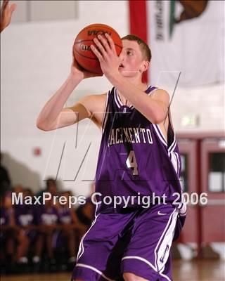 Thumbnail 3 in Sacramento vs. Foothill (Section Playoffs) photogallery.