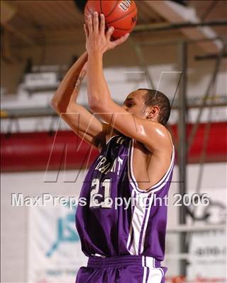 Thumbnail 3 in Sacramento vs. Foothill (Section Playoffs) photogallery.