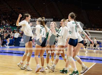 Thumbnail 1 in Pine Creek vs. Valor Christian (CHSAA 5A Semifinal) photogallery.