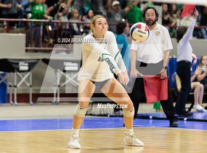 Thumbnail 2 in Pine Creek vs. Valor Christian (CHSAA 5A Semifinal) photogallery.