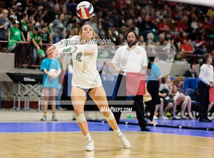 Thumbnail 2 in Pine Creek vs. Valor Christian (CHSAA 5A Semifinal) photogallery.