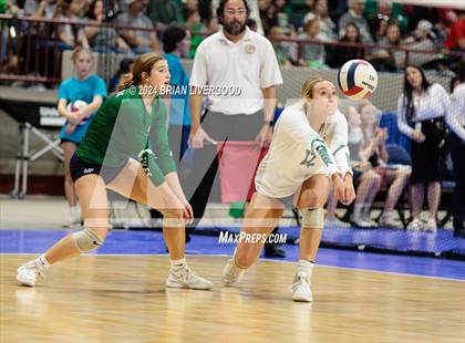 Thumbnail 3 in Pine Creek vs. Valor Christian (CHSAA 5A Semifinal) photogallery.