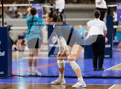 Thumbnail 2 in Pine Creek vs. Valor Christian (CHSAA 5A Semifinal) photogallery.