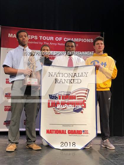 Thumbnail 2 in Cathedral Prep TOC Ceremony photogallery.