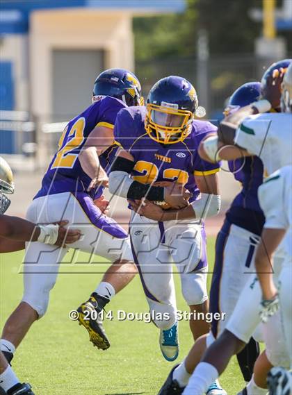 Thumbnail 2 in Moreau Catholic @ Kennedy photogallery.