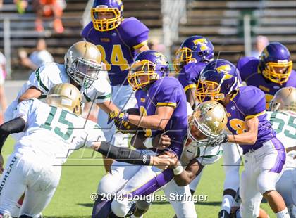 Thumbnail 2 in Moreau Catholic @ Kennedy photogallery.