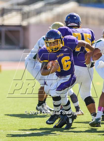 Thumbnail 2 in Moreau Catholic @ Kennedy photogallery.