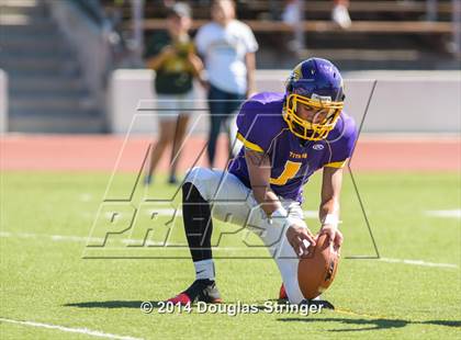 Thumbnail 2 in Moreau Catholic @ Kennedy photogallery.