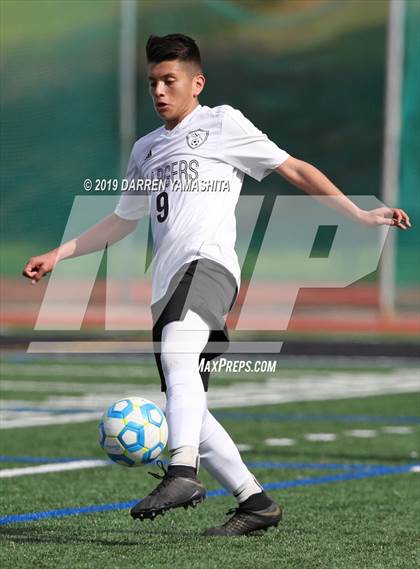Thumbnail 3 in Wilcox vs. Sacred Heart Cathedral Preparatory (CIF CCS D3 Final) photogallery.