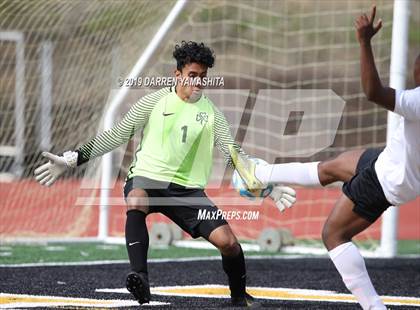 Thumbnail 2 in Wilcox vs. Sacred Heart Cathedral Preparatory (CIF CCS D3 Final) photogallery.