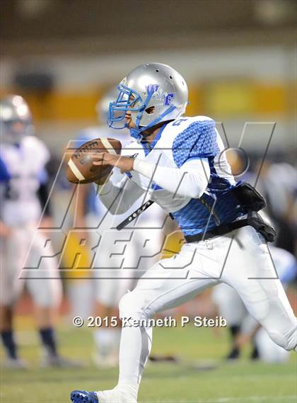 Thumbnail 2 in Lutcher vs. West Feliciana (LHSAA Class 3A Semifinal) photogallery.