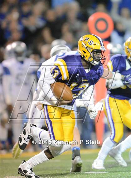 Thumbnail 2 in Lutcher vs. West Feliciana (LHSAA Class 3A Semifinal) photogallery.