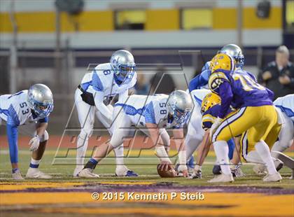 Thumbnail 3 in Lutcher vs. West Feliciana (LHSAA Class 3A Semifinal) photogallery.