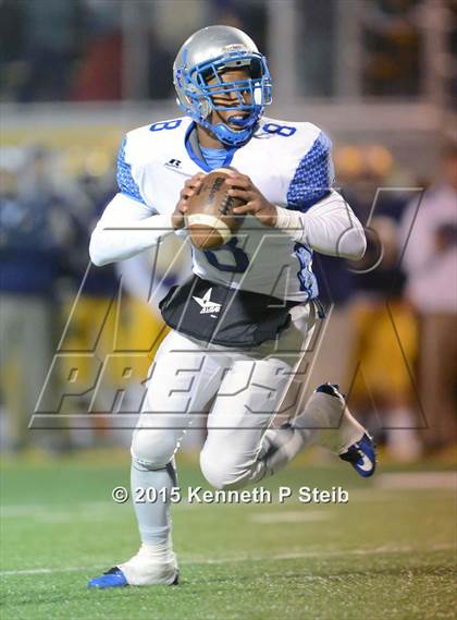 Thumbnail 3 in Lutcher vs. West Feliciana (LHSAA Class 3A Semifinal) photogallery.