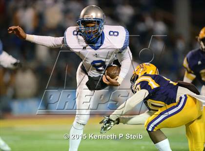 Thumbnail 1 in Lutcher vs. West Feliciana (LHSAA Class 3A Semifinal) photogallery.