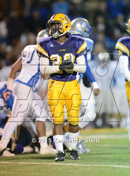 Thumbnail 2 in Lutcher vs. West Feliciana (LHSAA Class 3A Semifinal) photogallery.