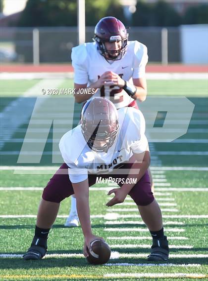Thumbnail 1 in Minot @ Mandan photogallery.