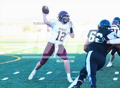 Thumbnail 3 in Minot @ Mandan photogallery.