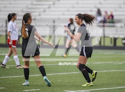 Thumbnail 3 in Washington vs. Pekin photogallery.