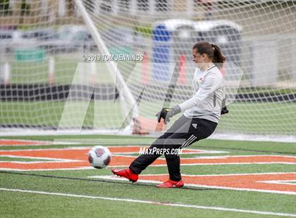 Thumbnail 3 in Washington vs. Pekin photogallery.
