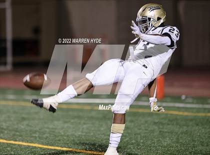 Thumbnail 3 in Burbank @ Monterey Trail photogallery.