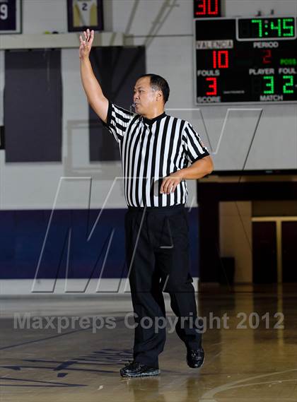 Thumbnail 3 in Fairview vs. Saugus photogallery.
