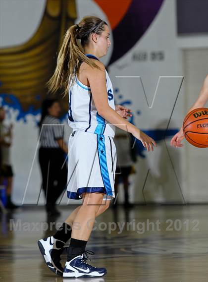 Thumbnail 2 in Fairview vs. Saugus photogallery.