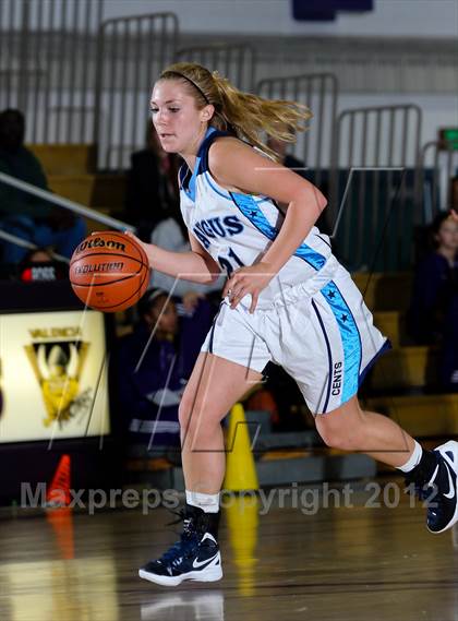 Thumbnail 2 in Fairview vs. Saugus photogallery.