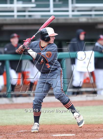 Thumbnail 3 in Huntington Beach vs. San Clemente (National High School Invitational) photogallery.