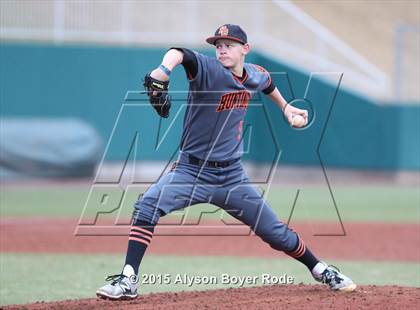 Thumbnail 3 in Huntington Beach vs. San Clemente (National High School Invitational) photogallery.