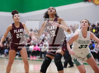 Thumbnail 3 in Plano vs. Prosper (UIL 6A Regional Quarterfinal) photogallery.