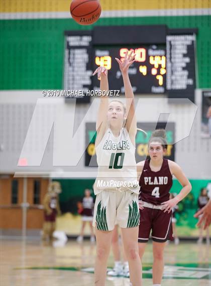 Thumbnail 2 in Plano vs. Prosper (UIL 6A Regional Quarterfinal) photogallery.