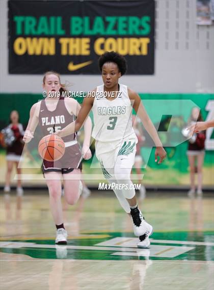 Thumbnail 2 in Plano vs. Prosper (UIL 6A Regional Quarterfinal) photogallery.