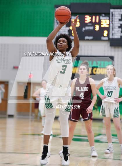 Thumbnail 1 in Plano vs. Prosper (UIL 6A Regional Quarterfinal) photogallery.