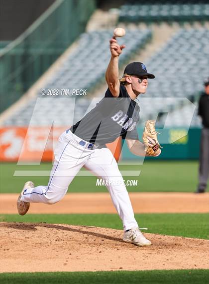 Thumbnail 3 in Marina vs. Fountain Valley photogallery.