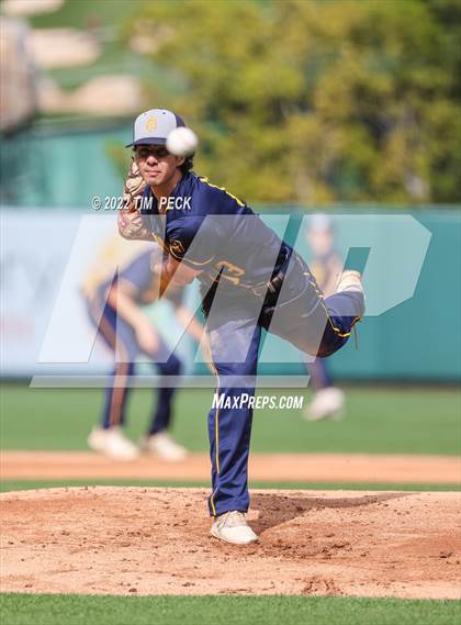 Thumbnail 3 in Marina vs. Fountain Valley photogallery.