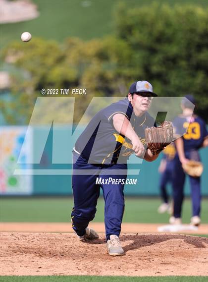 Thumbnail 1 in Marina vs. Fountain Valley photogallery.