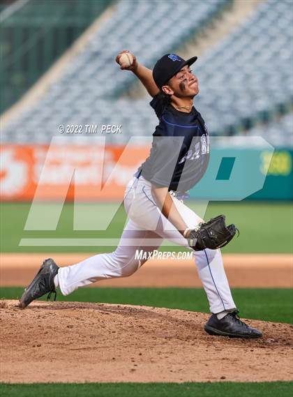 Thumbnail 2 in Marina vs. Fountain Valley photogallery.