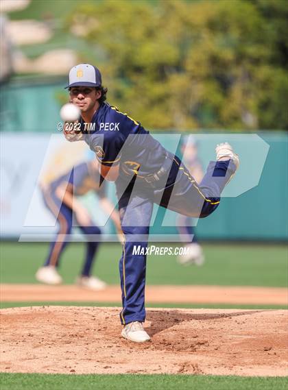 Thumbnail 1 in Marina vs. Fountain Valley photogallery.