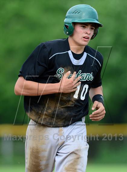 Thumbnail 2 in Notre Dame @ Maloney (CIAC Class L 2nd Round) photogallery.