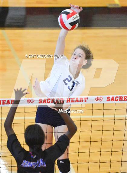 Thumbnail 3 in Ursuline Academy vs Metairie Park Country Day (Sacred Heart Jamboree) photogallery.